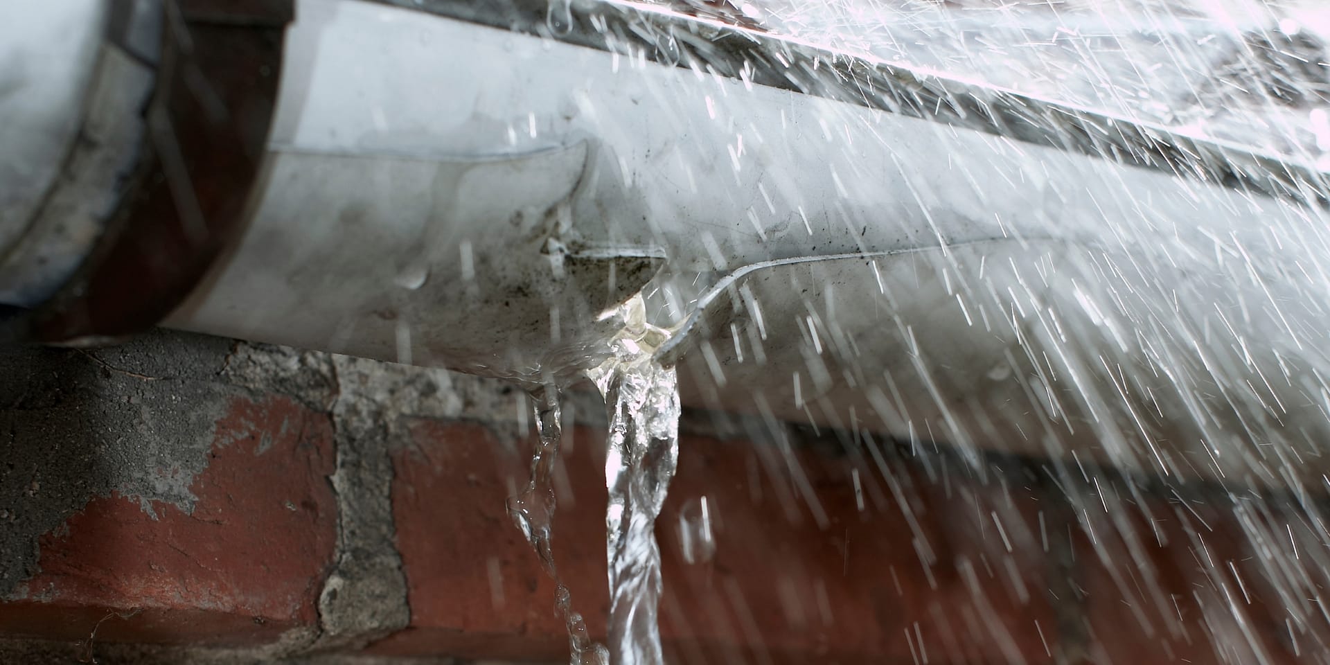 Gutter Repairs Newgents Isle of Wight Bins, Gutter Cleaning